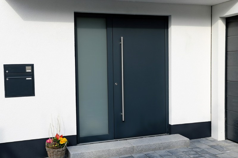 drzwi aluminiowe wejściowe